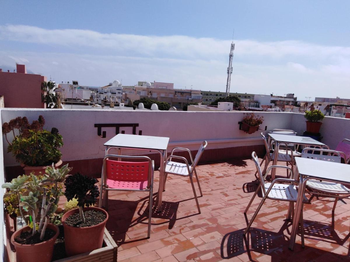 Hotel Paupet Almería Esterno foto